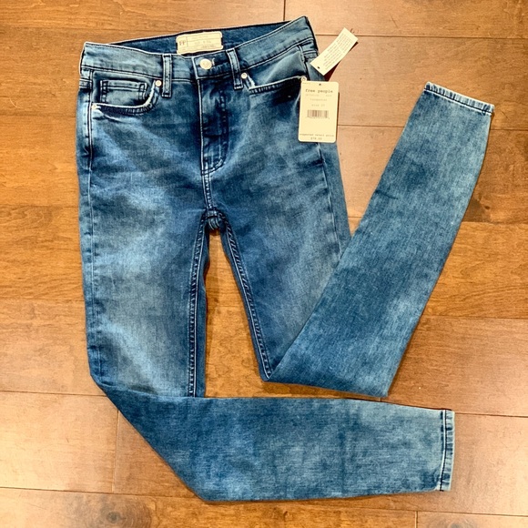 Free People Denim - NWT Free People skinny jeans